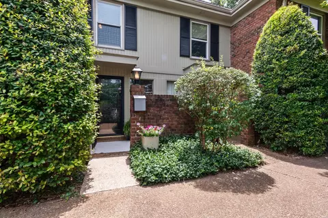 360 Elmington Ave, Nashville, TN 37205