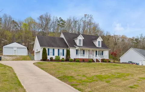 5001 Round Pond Rd, La Fayette, GA 30728
