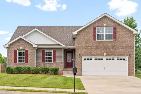 1024 Charles Thomas Dr, Clarksville, TN 37042