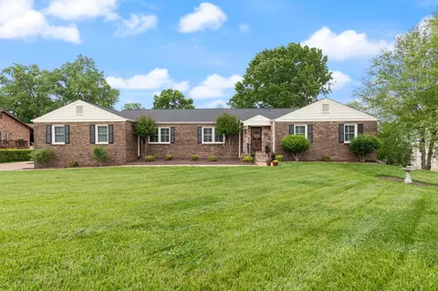 1627 Glenhaven Dr, Murfreesboro, TN 37130