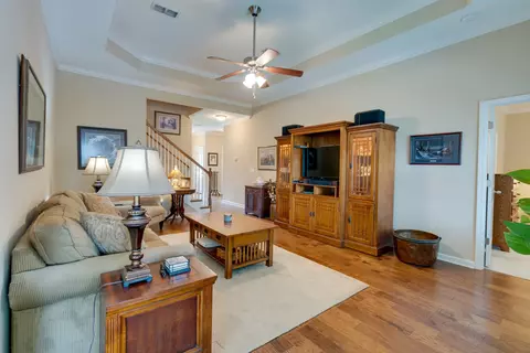Living - 5006 Geranium Dr, Spring Hill, TN 37174 photo 2 of 3