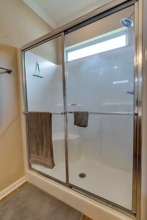 Bath - 5006 Geranium Dr, Spring Hill, TN 37174 photo 3 of 5