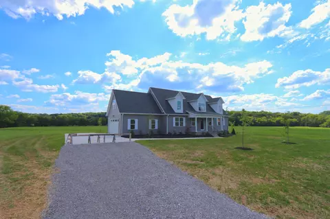242 Opossum Hollow Rd, Watertown, TN 37184