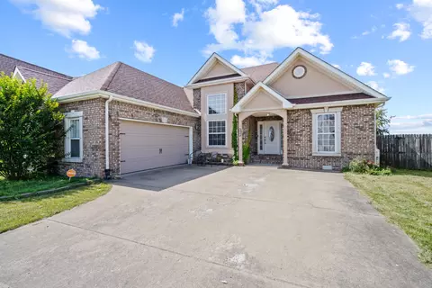 1317 Chinook Cir, Clarksville, TN 37042
