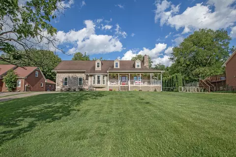204 Hunters Ln, Hendersonville, TN 37075