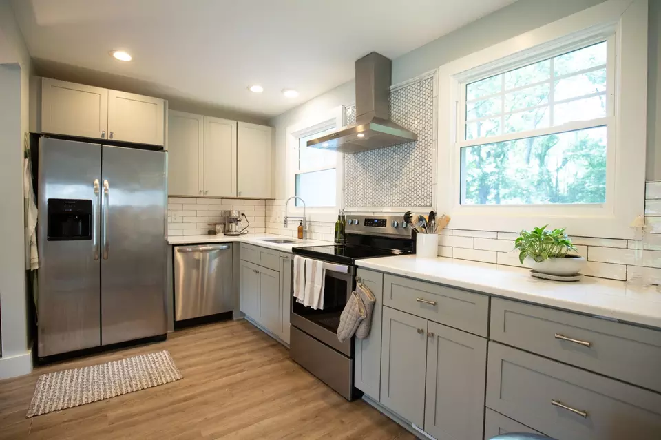 Kitchen - 2524 Flamingo Dr, Nashville, TN 37207 photo 1 of 1