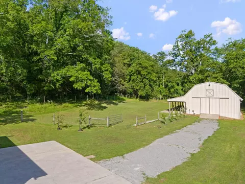 Exterior - 28 Spring Valley Rd, Taft, TN 38488 photo 15 of 15