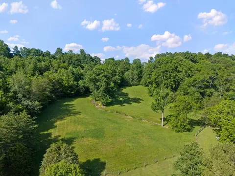 View/Area - 28 Spring Valley Rd, Taft, TN 38488 photo 4 of 5