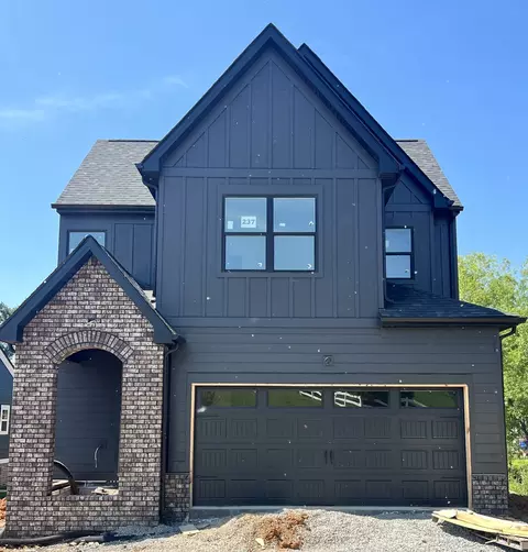 643 Centre St, Pleasant View, TN 37146
