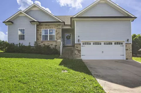 3036 Outfitters Dr, Clarksville, TN 37040