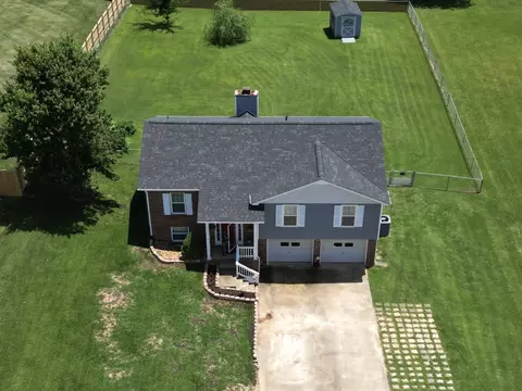 2459 Artie Manning Rd, Clarksville, TN 37042