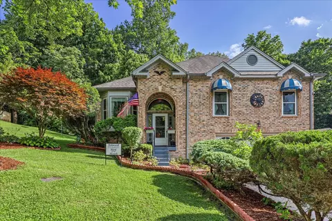 2548 Treetop Dr, Antioch, TN 37013