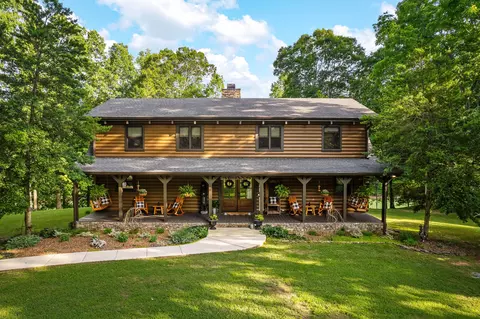 396 Rocky River Shores Dr, Rock Island, TN 38581