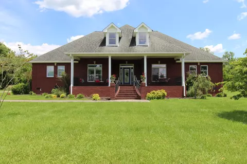 1715 Belcher Ln, Hartsville, TN 37074