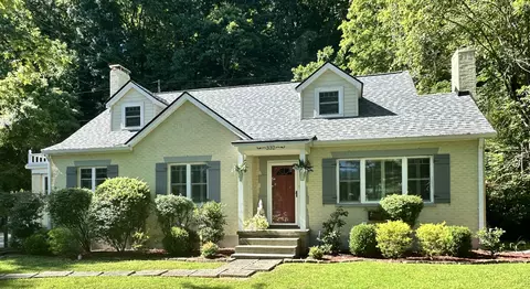 332 E Main St, Waverly, TN 37185