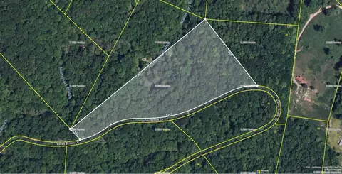 0 Valley Brook Dr, Bon Aqua, TN 37025