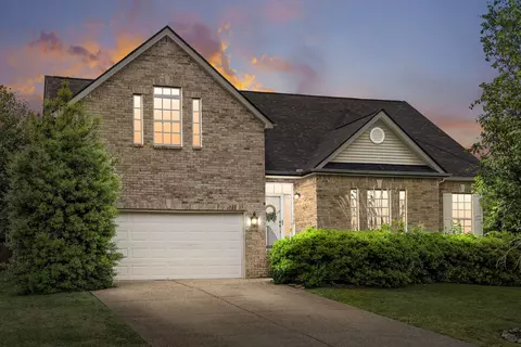 114 Fieldcrest Ct, Hendersonville, TN 37075