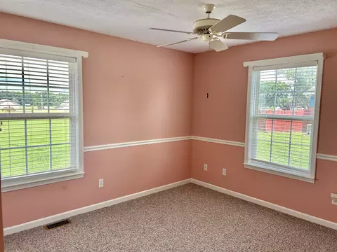 Bedroom - 120 Eldon Dr, Manchester, TN 37355 photo 3 of 5