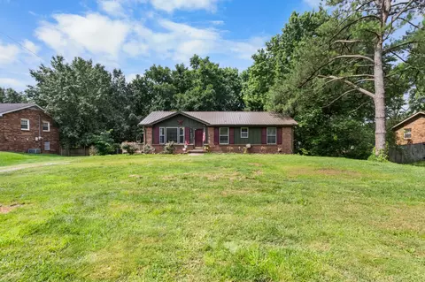 3106 E Old Ashland City Rd, Clarksville, TN 37043