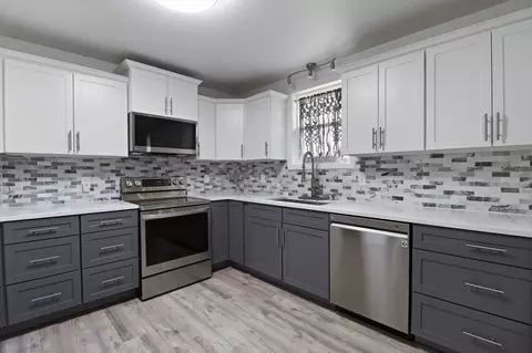 Kitchen - 308 Greer Dr, Springfield, TN 37172 photo 3 of 3