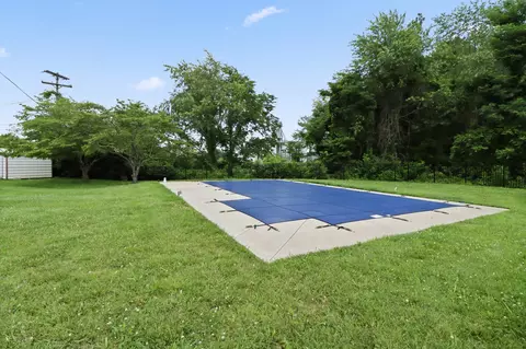 Exterior - 308 Greer Dr, Springfield, TN 37172 photo 3 of 8