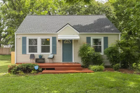 919 Fairwin Ave, Nashville, TN 37216