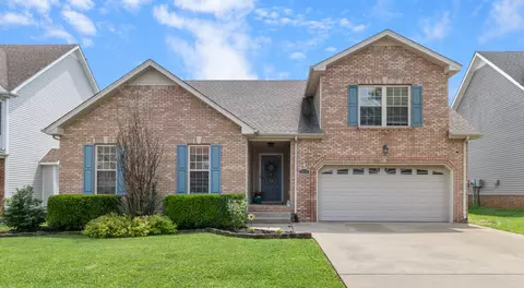 2913 Brewster Dr, Clarksville, TN 37042
