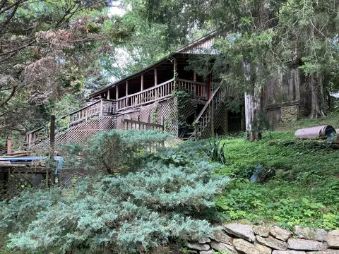 2029 Old Lake Rd, Lewisburg, TN 37091