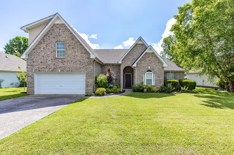 229 Foster Dr, White House, TN 37188
