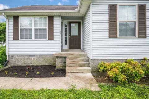 100 Brookside Dr, Dickson, TN 37055 photo 2