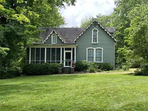 327 University Ave E, Sewanee, TN 37375