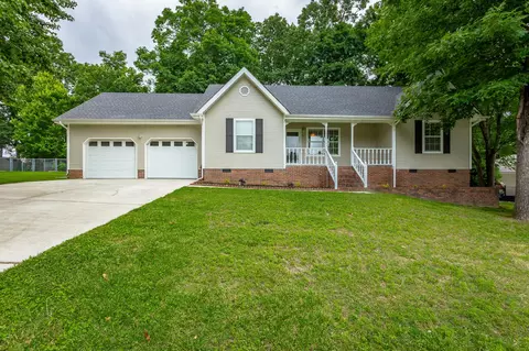 86 Maria Ct, Ringgold, GA 30736