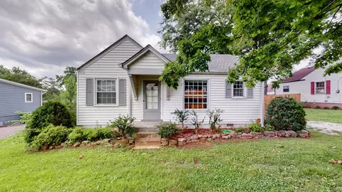 2247 Maplecrest Dr, Nashville, TN 37214