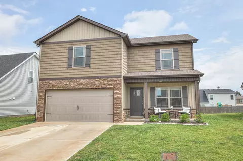 2817 Valley Farms Dr, Christiana, TN 37037