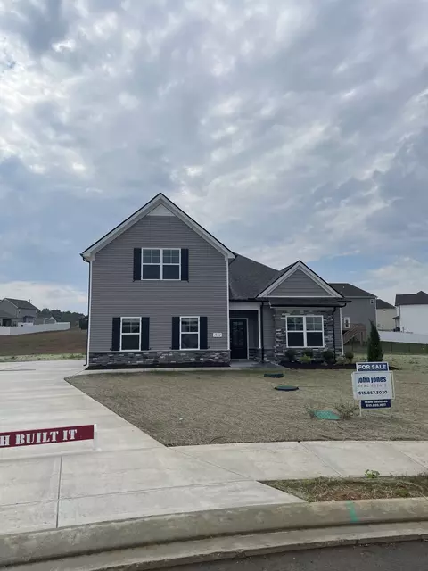 1062 Hickoryridge Dr, Murfreesboro, TN 37129