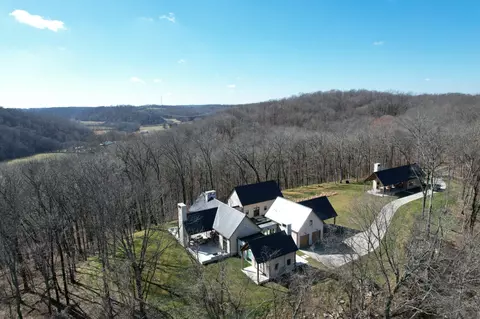 3730 Bear Creek Rd, Thompsons Station, TN 37179