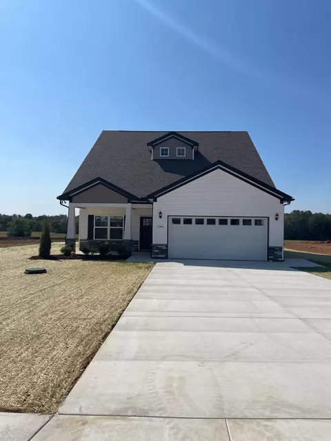 1046 Hickoryridge Dr, Murfreesboro, TN 37129