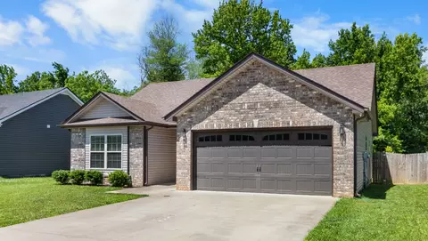 624 Hollow Crst, Clarksville, TN 37042