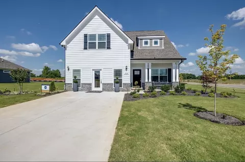 404 Republic St, Shelbyville, TN 37160