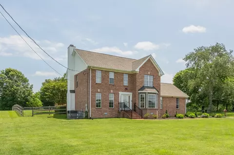 1111 Myatt Loop Rd, Burns, TN 37029 photo 4