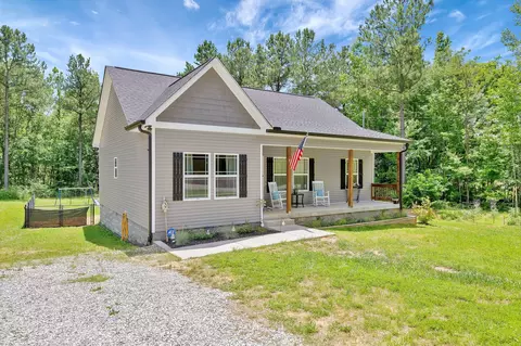 121 Swift St E, Mcewen, TN 37101 photo 3