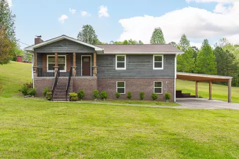 4120 Village Dr, Cohutta, GA 30710