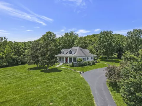 5225 Carters Creek Pike, Thompsons Station, TN 37179