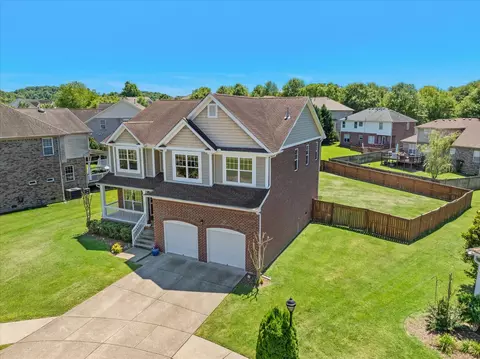 605 Waterway Ct, Nashville, TN 37221