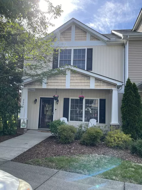2570 New Holland Cir, Murfreesboro, TN 37128