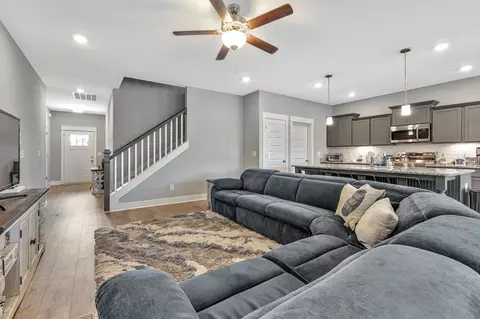 1122 Dunkirk Ln, Murfreesboro, TN 37129 photo 8