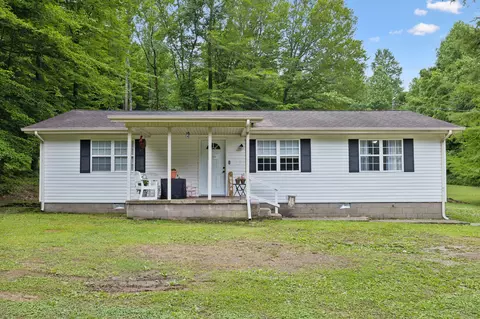 8584 Us Highway 50, Pelham, TN 37366