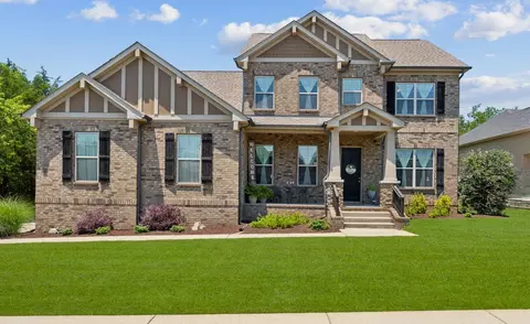 1004 Montrose Dr, Gallatin, TN 37066