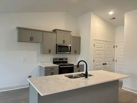 1218 Addler Dr, Springfield, TN 37172 photo 2