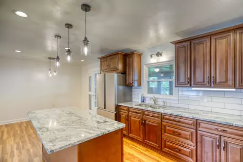 104 Robin Dr, Portland, TN 37148